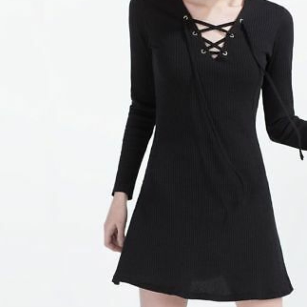 NWOT Zara Longsleeve Ribbed Lace-Up Dress
